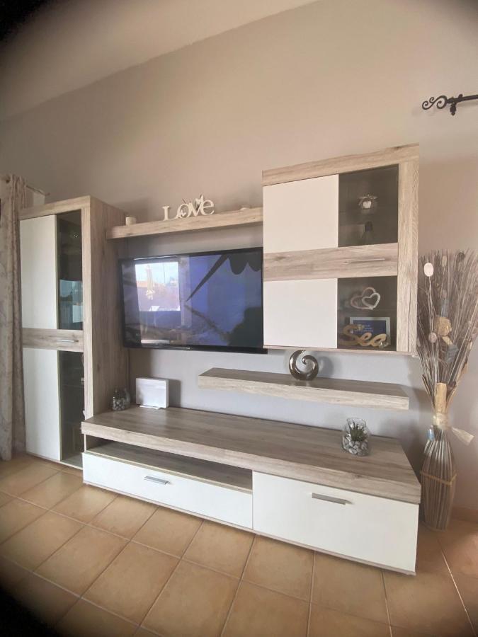 Casa Orilla! Beautiful Private Holiday Villa With Hot Tub La Oliva Kültér fotó