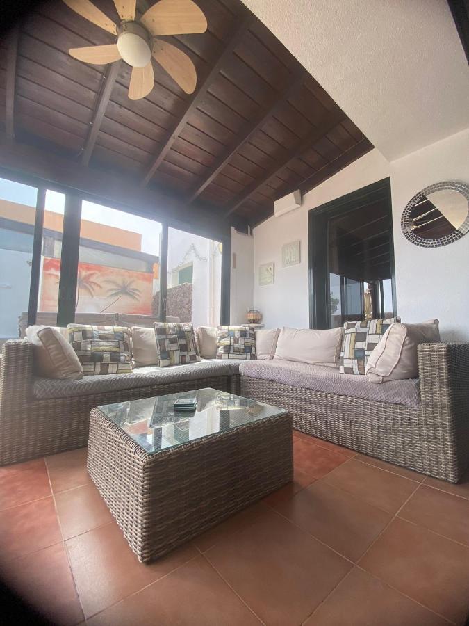 Casa Orilla! Beautiful Private Holiday Villa With Hot Tub La Oliva Kültér fotó