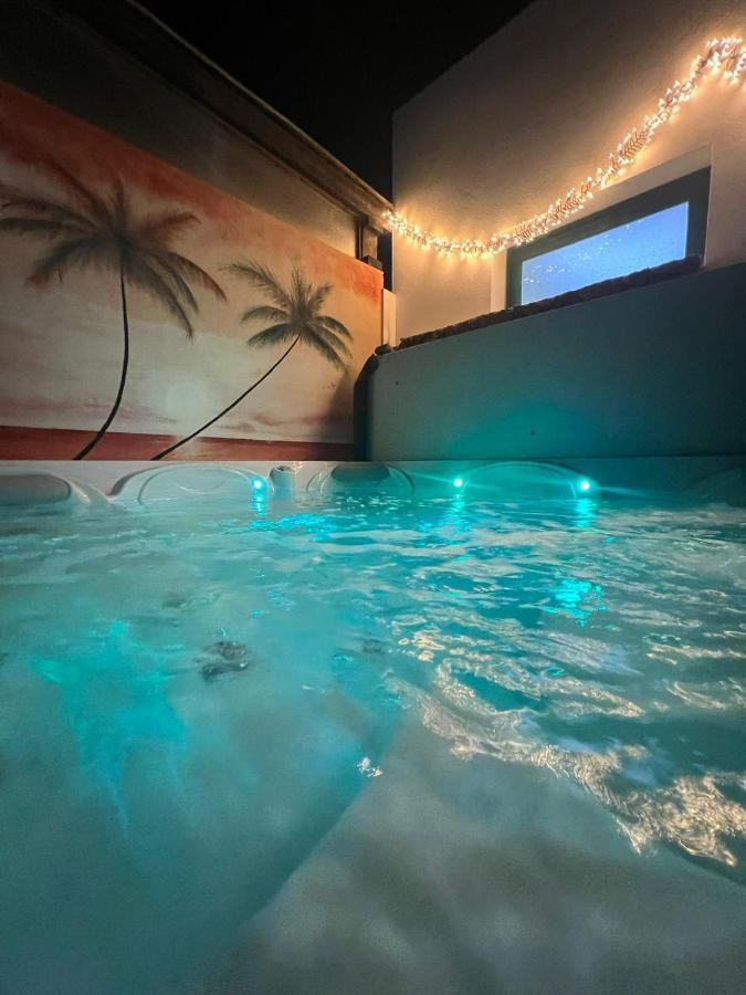 Casa Orilla! Beautiful Private Holiday Villa With Hot Tub La Oliva Kültér fotó