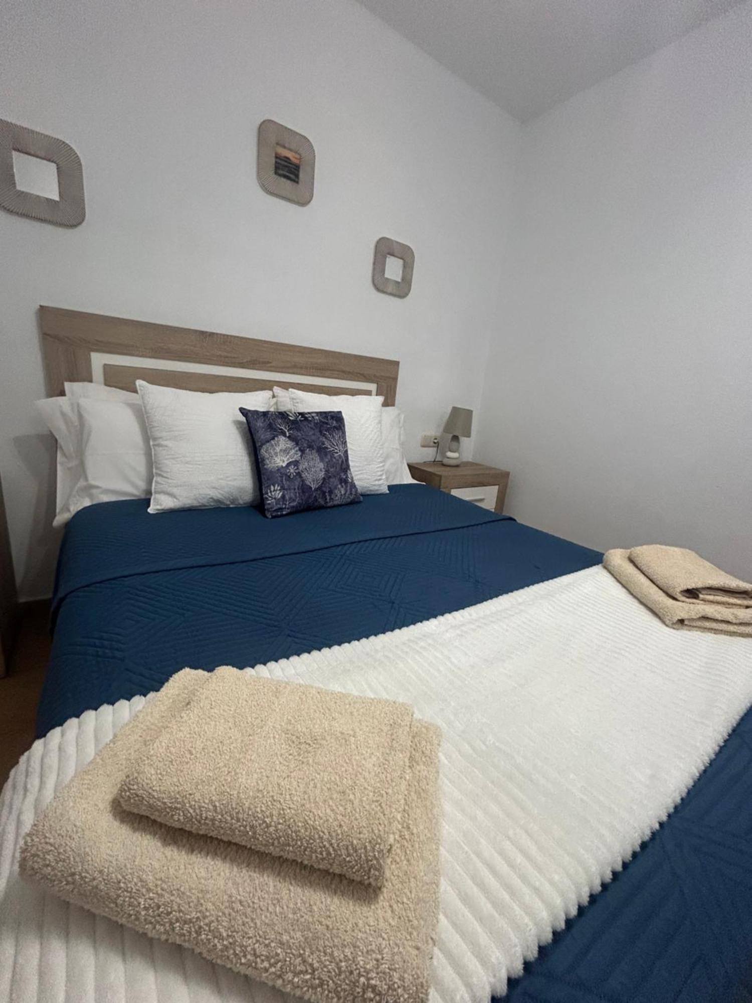 Casa Orilla! Beautiful Private Holiday Villa With Hot Tub La Oliva Kültér fotó
